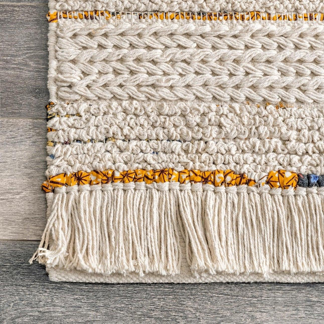 Handwoven Cotton Wooled Multi-Ivory Rug for Living Room