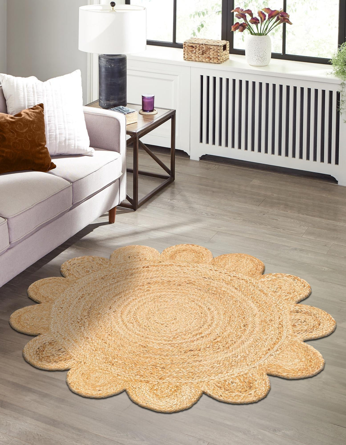Hand Scallop Braided Jute Rug – Natural Fiber Rug with Decorative Edge