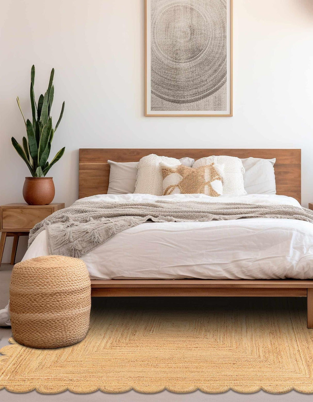 Hand Scallop Braided Jute Rug – Natural Fiber Rug with Decorative Edge