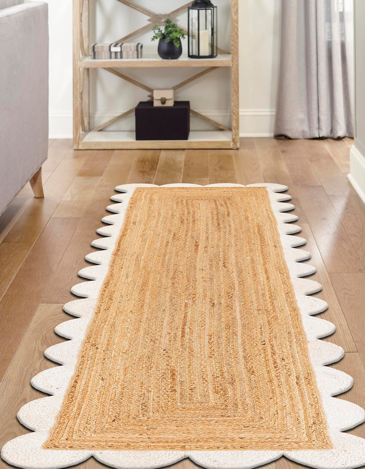 Hand Scallop Braided Jute Rug – Natural Fiber Rug with Decorative Edge