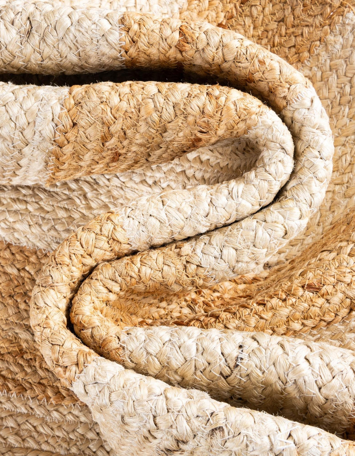 Eco-Friendly Hand Scallop Braided Jute Rug in Natural & Ivory Tones