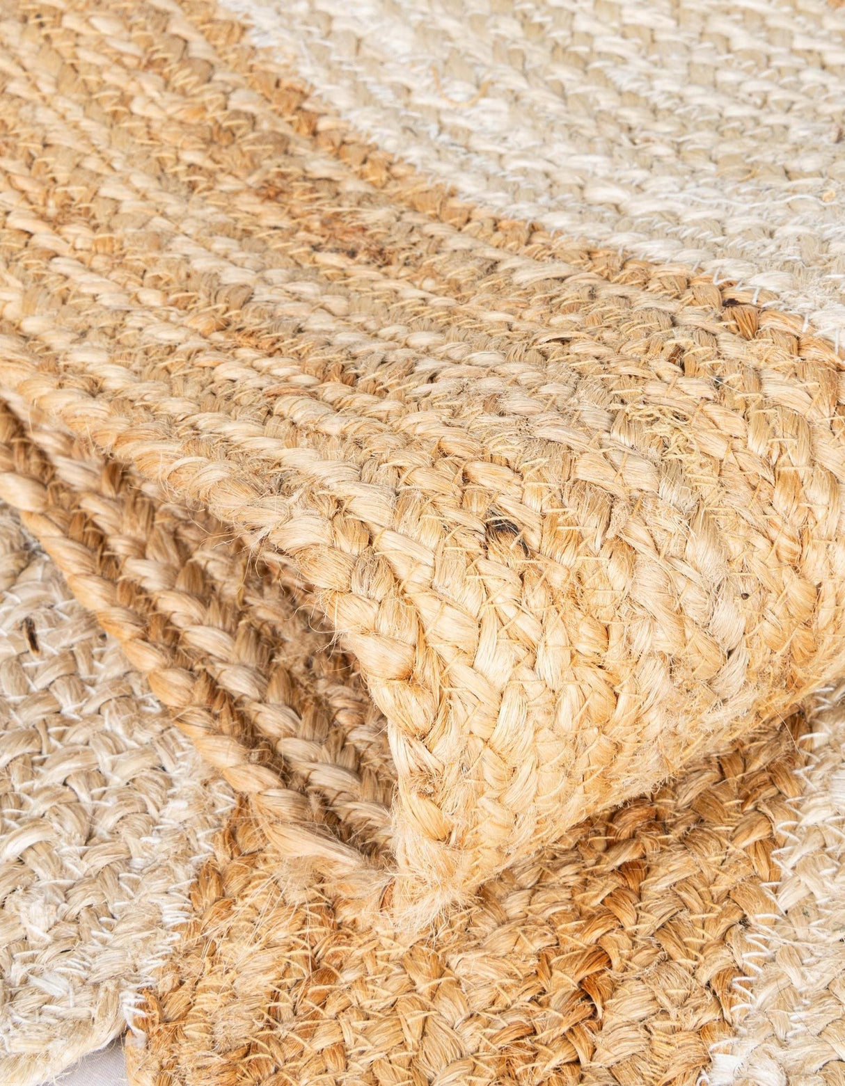 Eco-Friendly Hand Scallop Braided Jute Rug in Natural & Ivory Tones