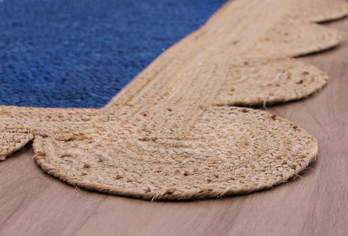 Unique Scalloped Area Rug – Stylish Accent Rug for Living Room