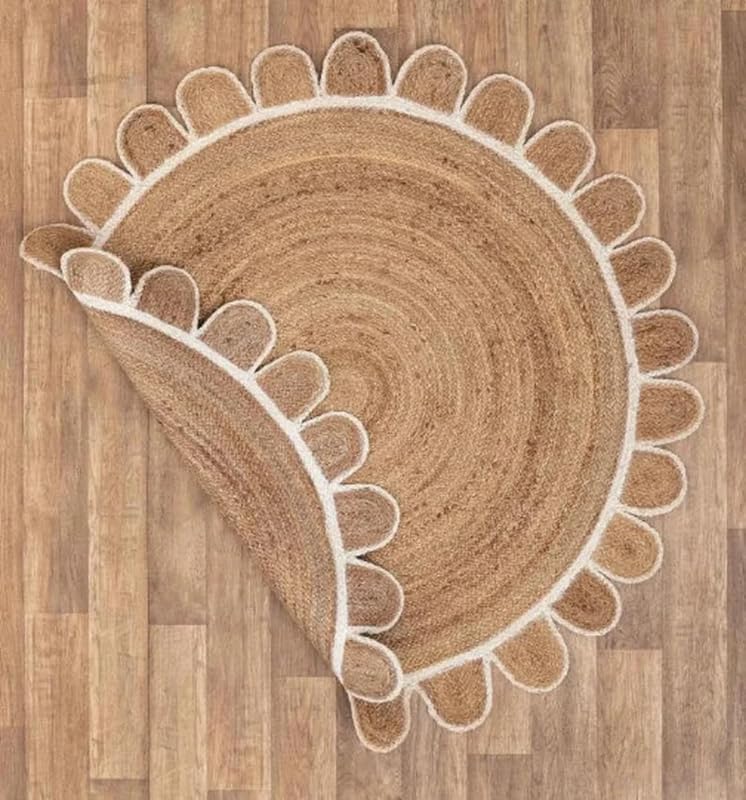 Scalloped Edge Jute Rug with Natural Border – Eco-Friendly Home Rug