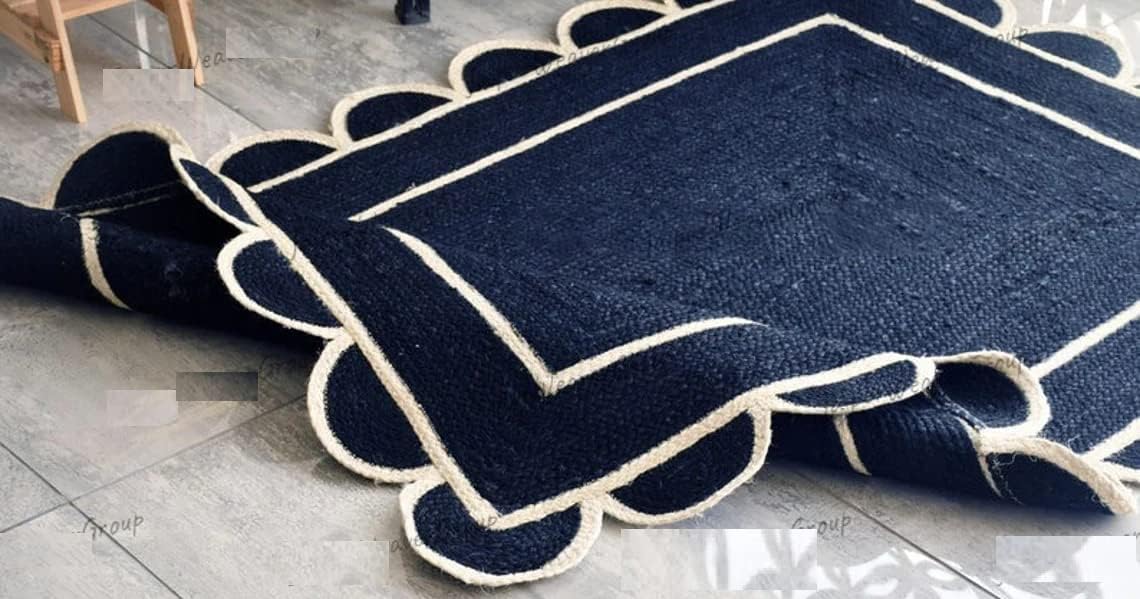 Scalloped Edge Jute Rug with Natural Border – Eco-Friendly Home Rug