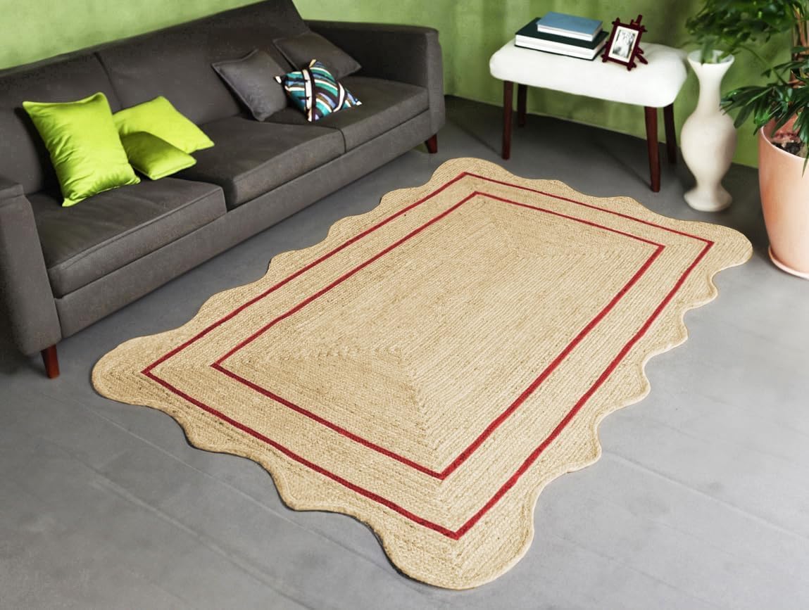 Natural Jute Scalloped Rug – Handmade Braided Rug with Boho Design