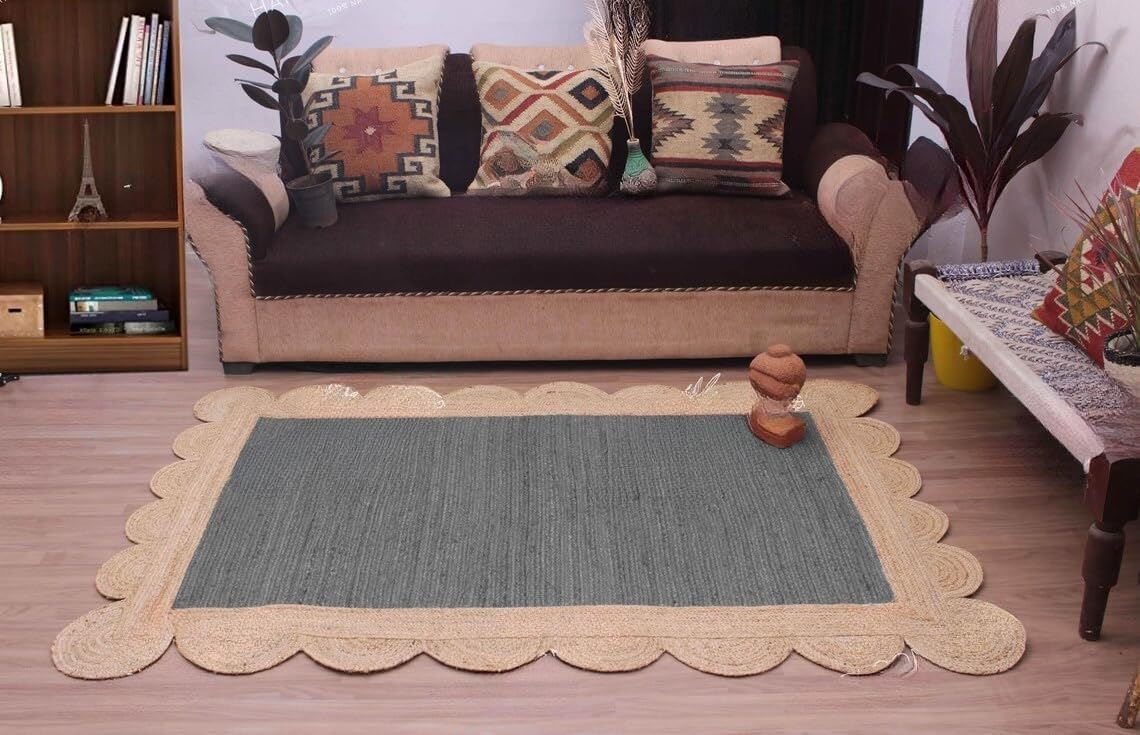 Unique Scalloped Area Rug – Stylish Accent Rug for Living Room