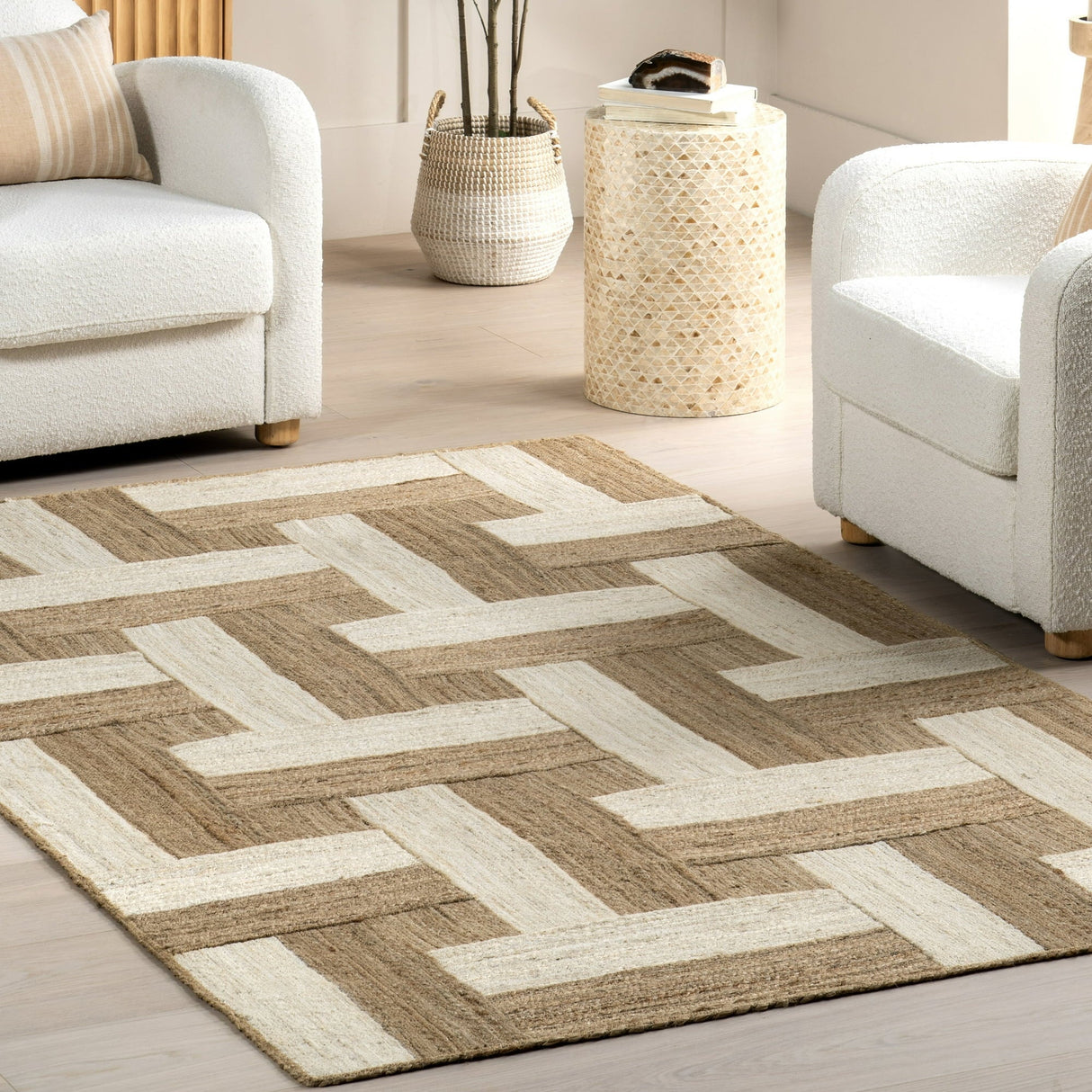 Natural Florentina Jute Rug – Geometric Links Pattern Area Carpet