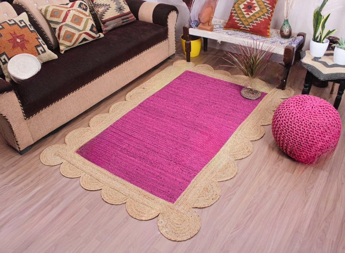 Unique Scalloped Area Rug – Stylish Accent Rug for Living Room
