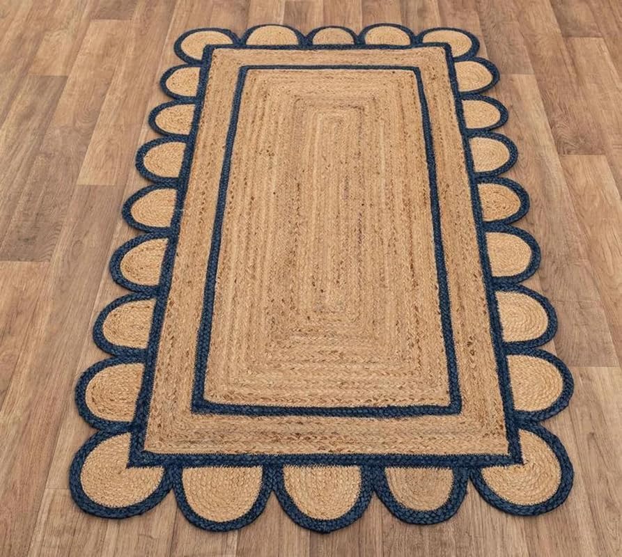Scalloped Edge Jute Rug with Natural Border – Eco-Friendly Home Rug