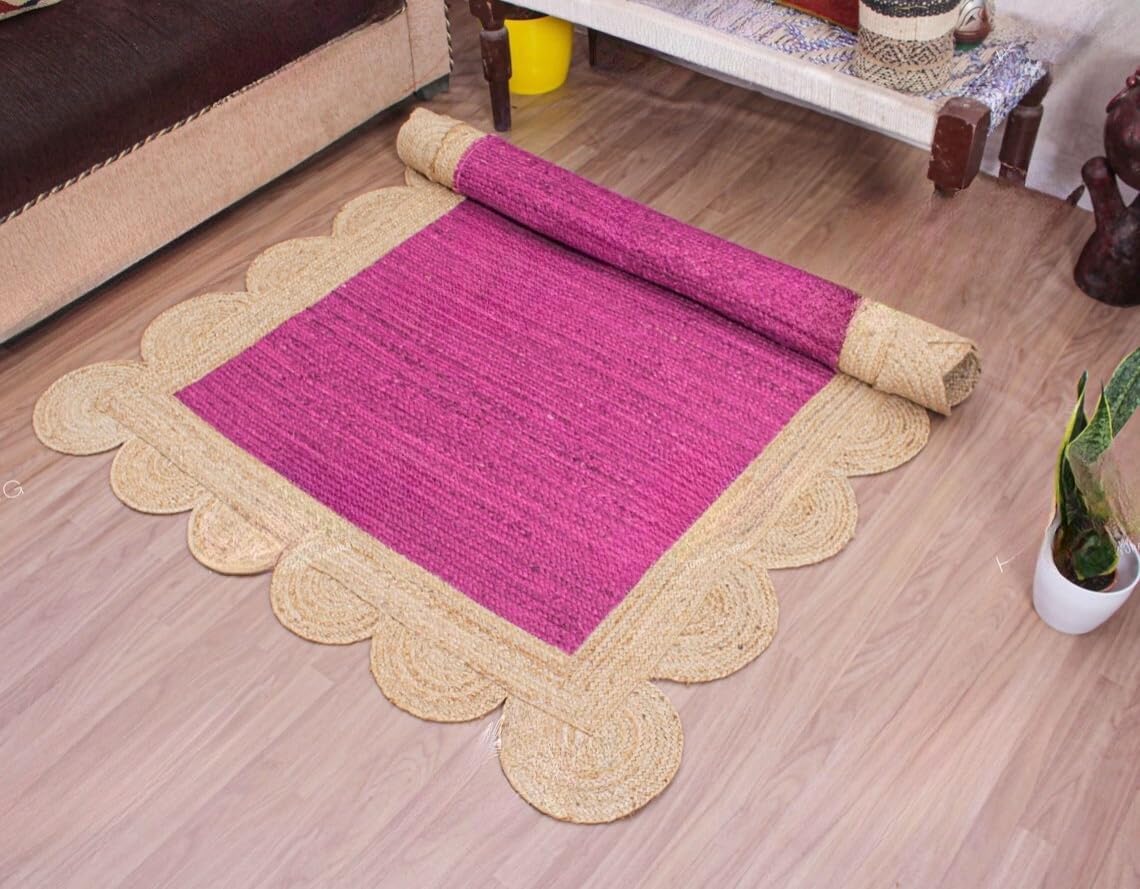 Unique Scalloped Area Rug – Stylish Accent Rug for Living Room