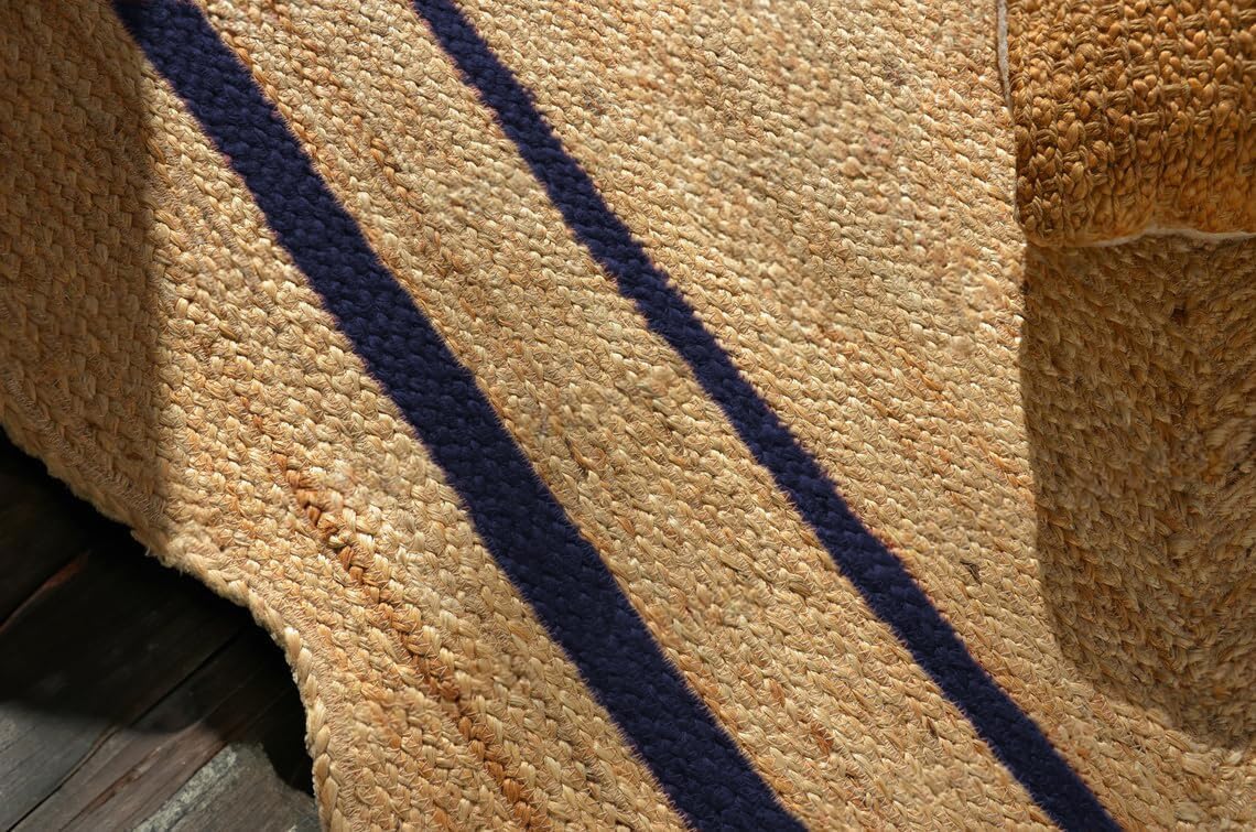 Natural Jute Scalloped Rug – Handmade Braided Rug with Boho Design