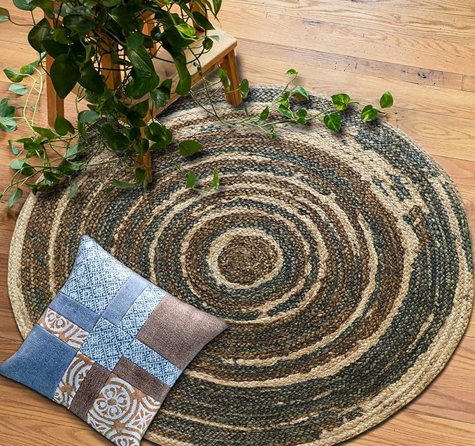 Indoor-Outdoor Round Braided Jute Rug – Modern Farmhouse Natural Fiber Rug