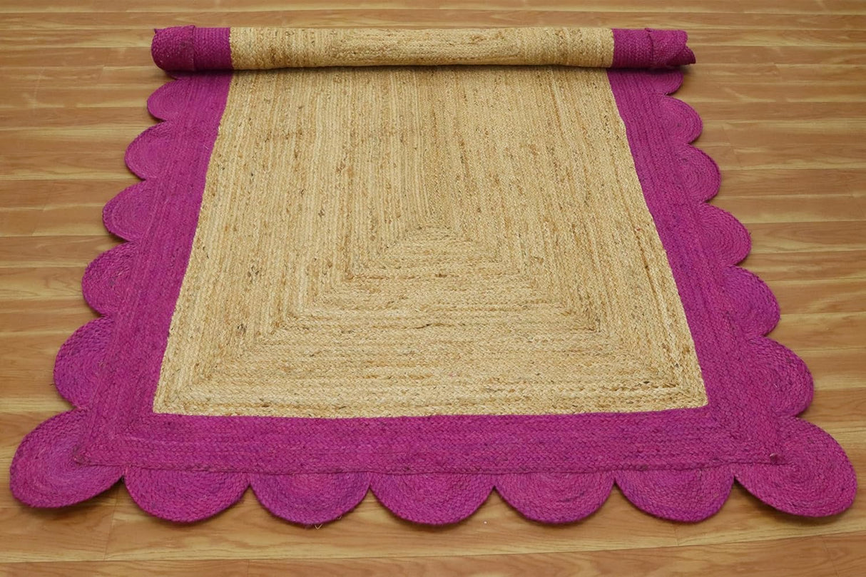 Black Border Jute Rug – Hand-Braided Scalloped Rug for Patio or Living Room