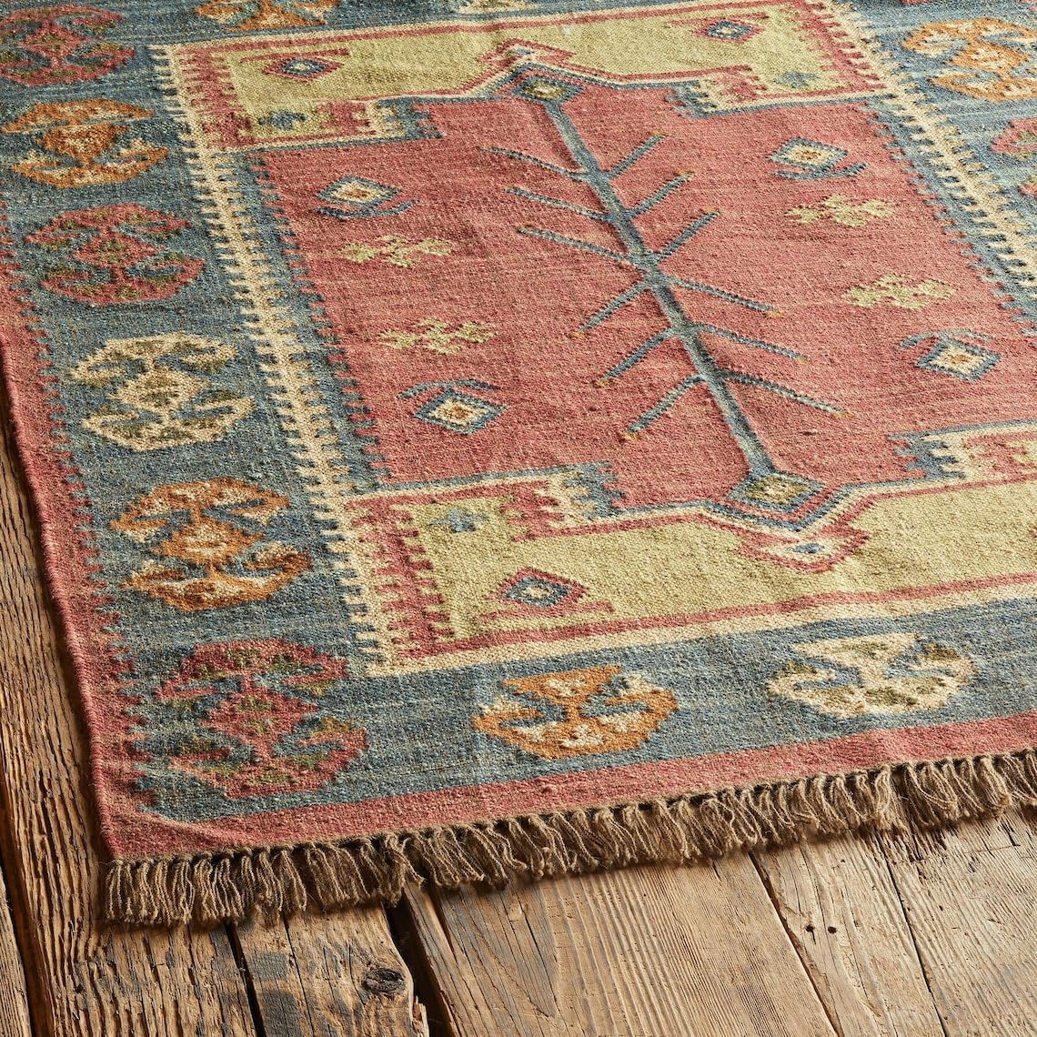 Kilim Area Rug, Wool And Jute Flatweave Red Dhurrie Carpet Rug