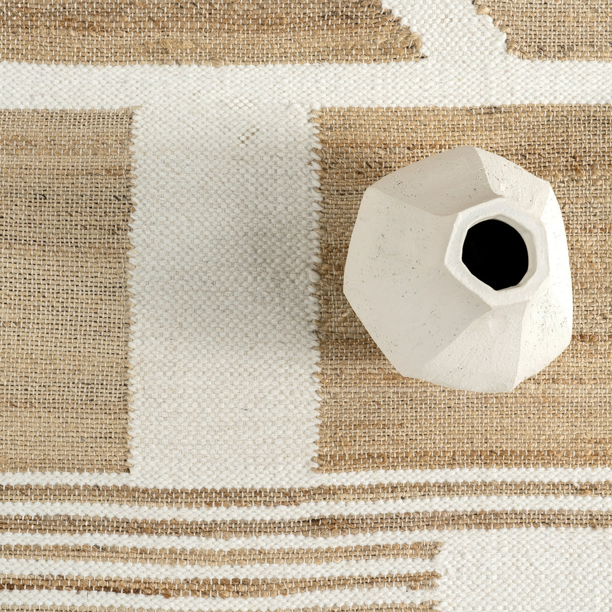 Braided Area Hemp Jute Rug Hand tufted Rug For Bedroom