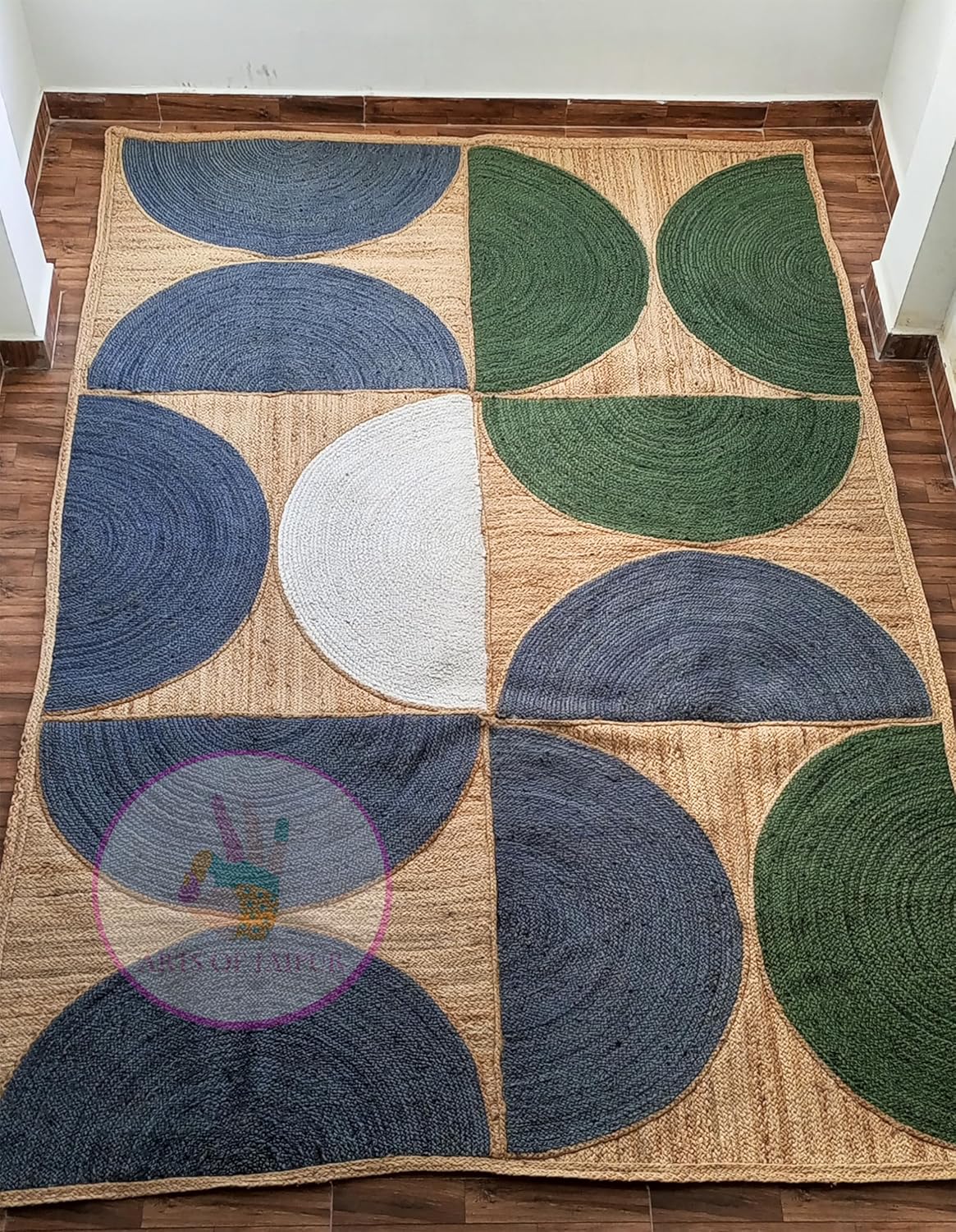 Handwoven Natural Jute Rug – Indian Geometric Area Carpet for Indoor Spaces