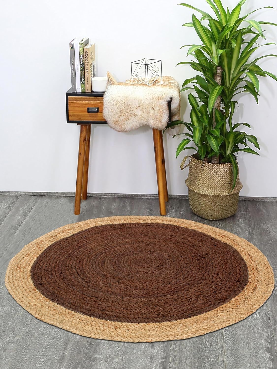 Round Handwoven Jute Rug – Braided Traditional Door Mat for Bedroom or Hallway