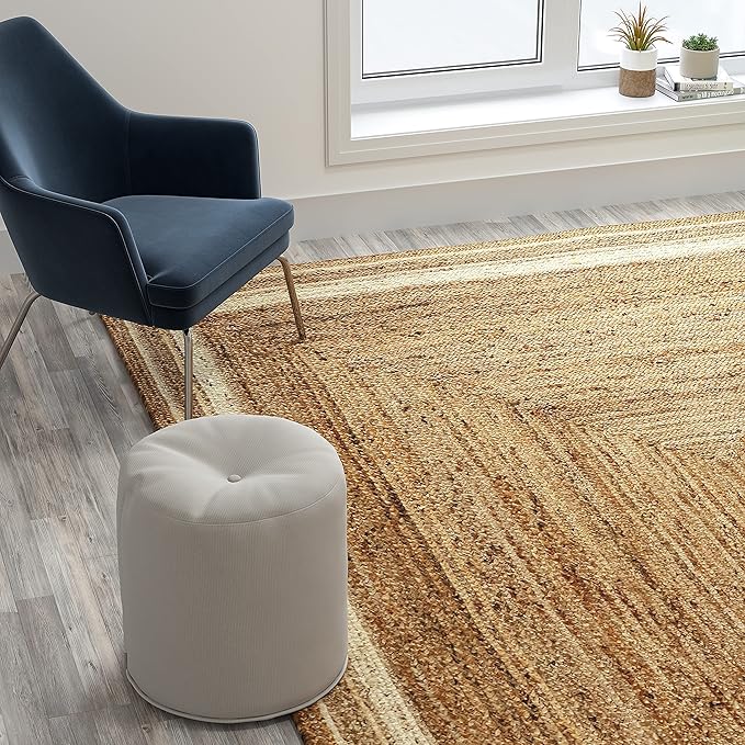 Eco-Friendly Handwoven Jute Rug – Braided Natural Carpet for Home Décor