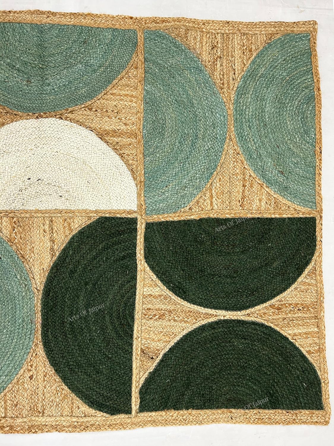 Handwoven Natural Jute Rug – Indian Geometric Area Carpet for Indoor Spaces