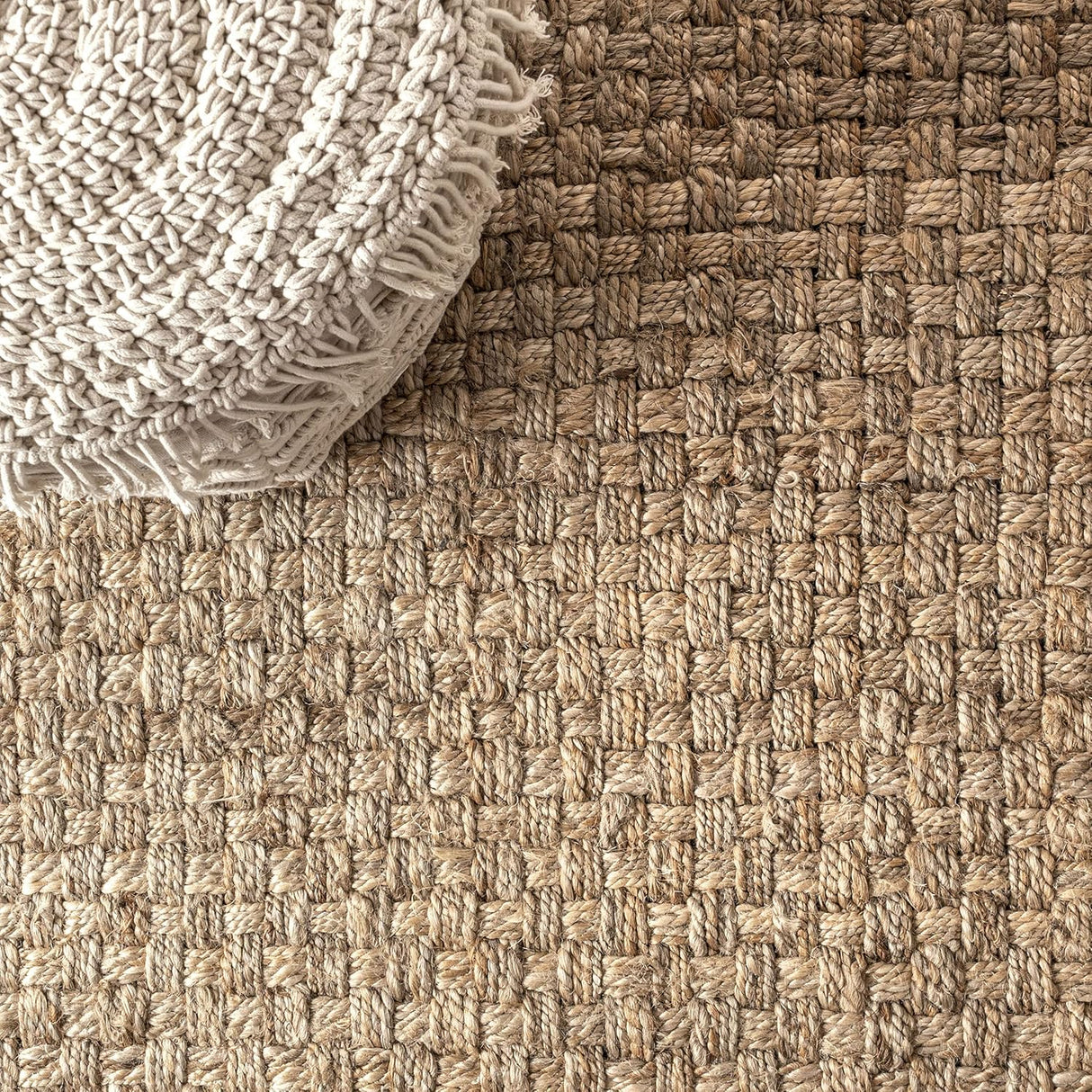 Estera Hand Woven Boucle Chunky Jute Indoor Area Rug - Natural Jute Rug