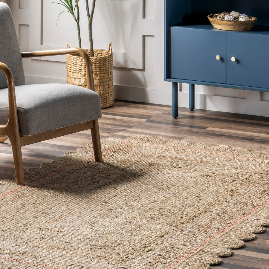 Scalloped Edge Jute Rug – Handmade Braided Natural Fiber Area Carpet