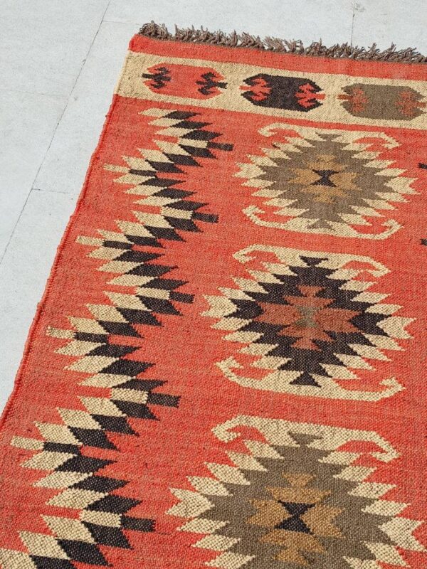 Multicolor & Red Jute Kilim Area Rug