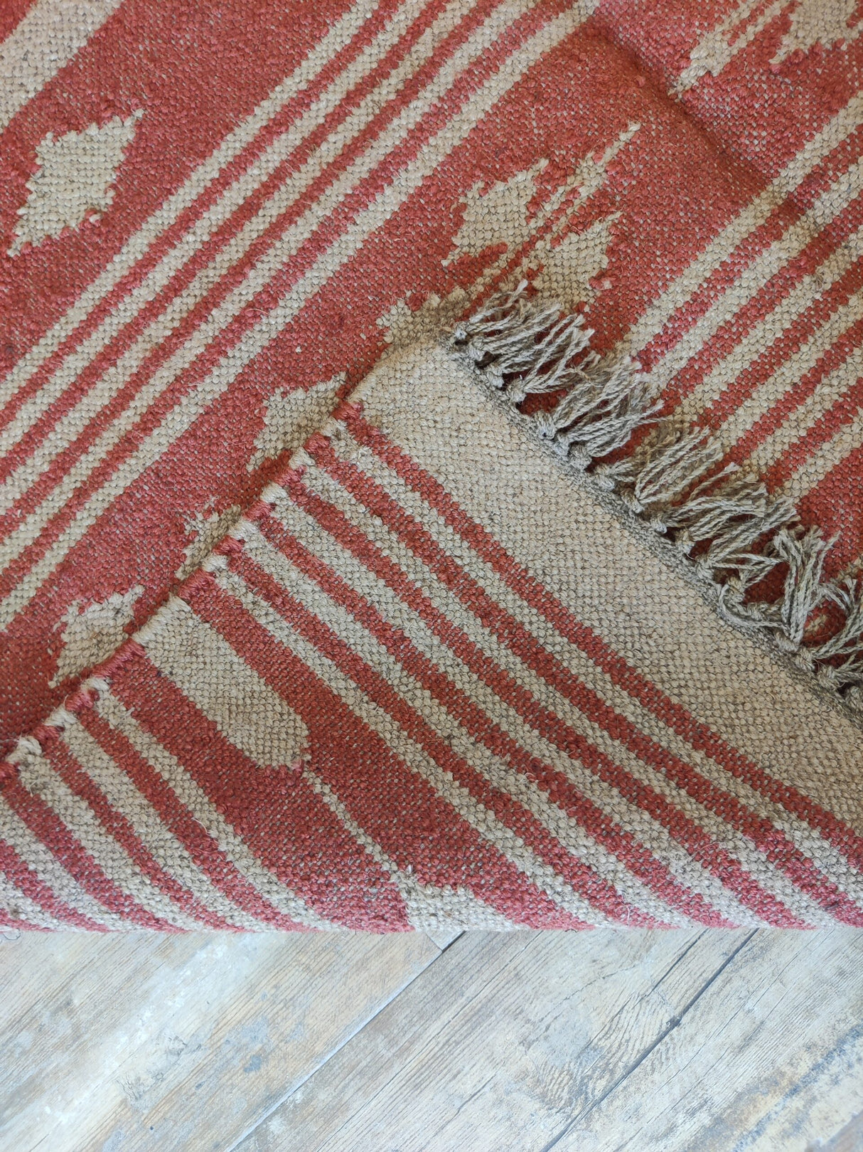 Handwoven Wool Jute Sofa Bedroom Rug