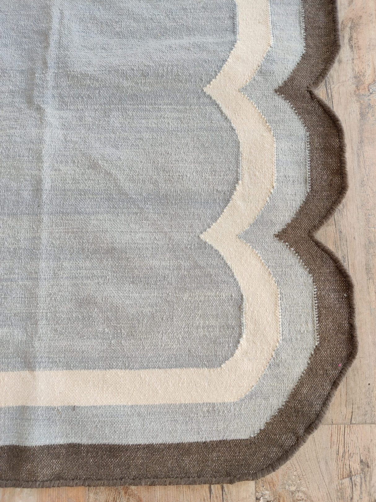 Handwoven Scalloped Wool Cotton Rugs Home Decor Rug