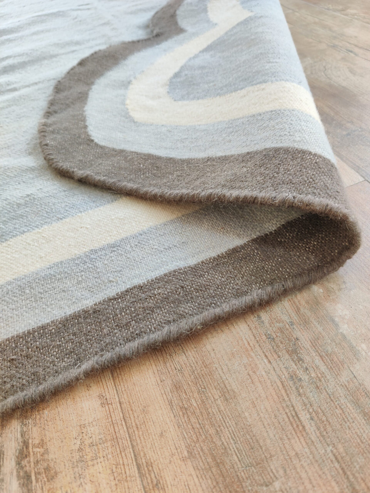 Handwoven Scalloped Wool Cotton Rugs Home Decor Rug