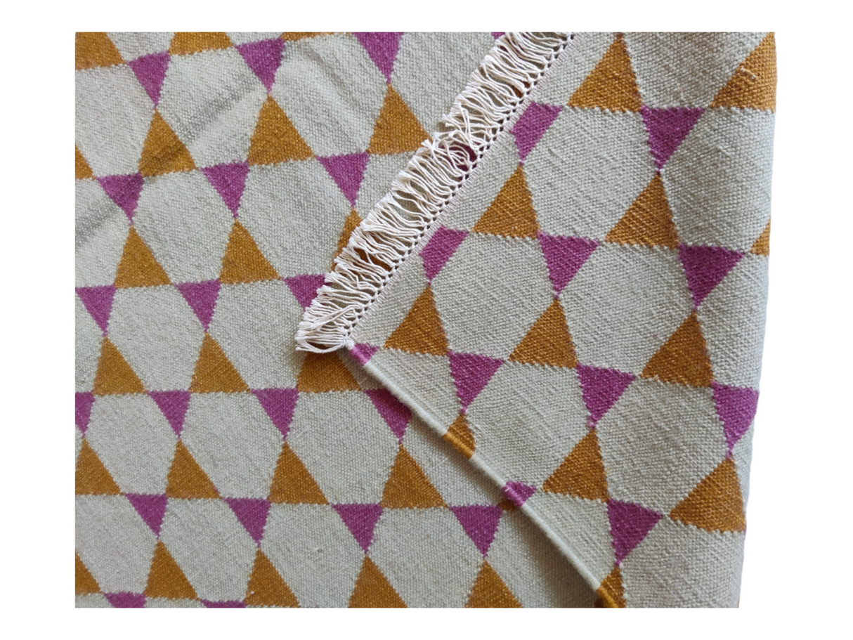 Natural Jute Kilim Dhurrie Rugs,Yellow And White Hand-Woven Designer Cotton Wool Rug