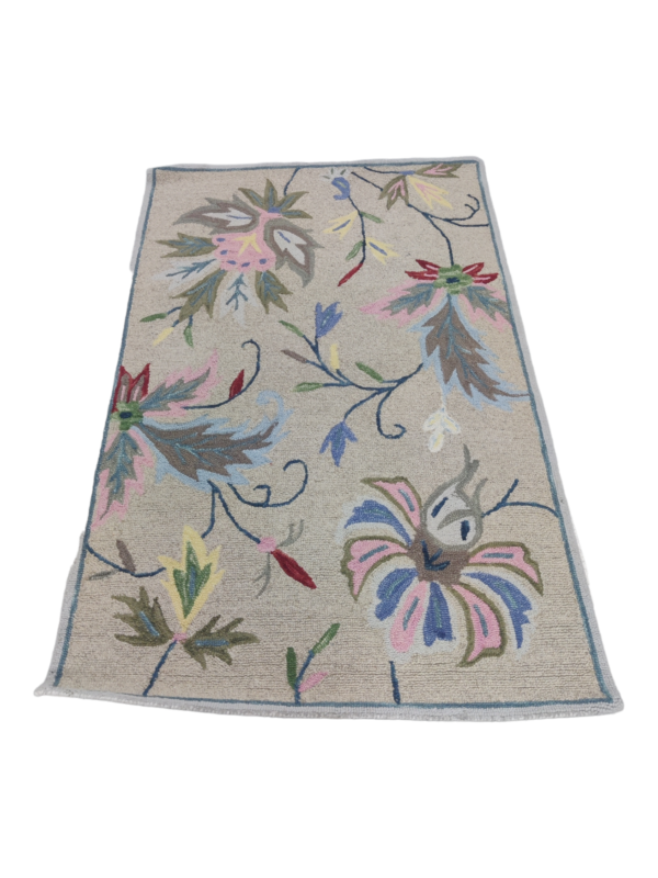 New Authentic Floral Design Hand Tufted Carpet