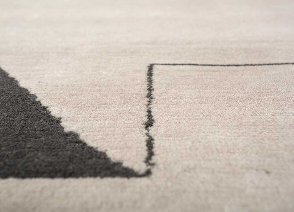 Classic Gray/Black Olive Hand Knotted Bamboo Silk Wool Rug