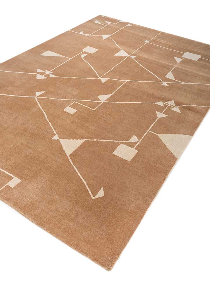 Sthir,Indian Tan/Linen White Hand Knotted Heriz Rugs