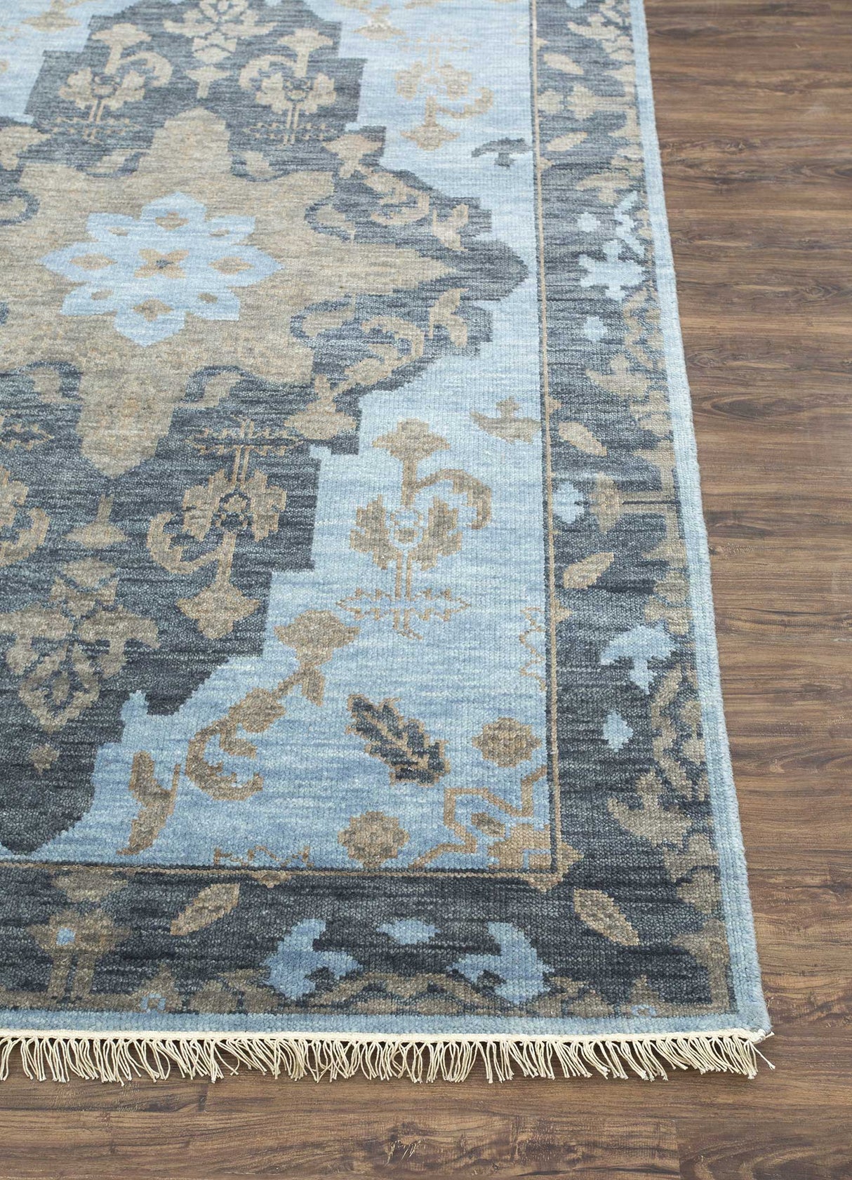 Milky Blue/Deep Blue Hand Knotted Heriz Rugs