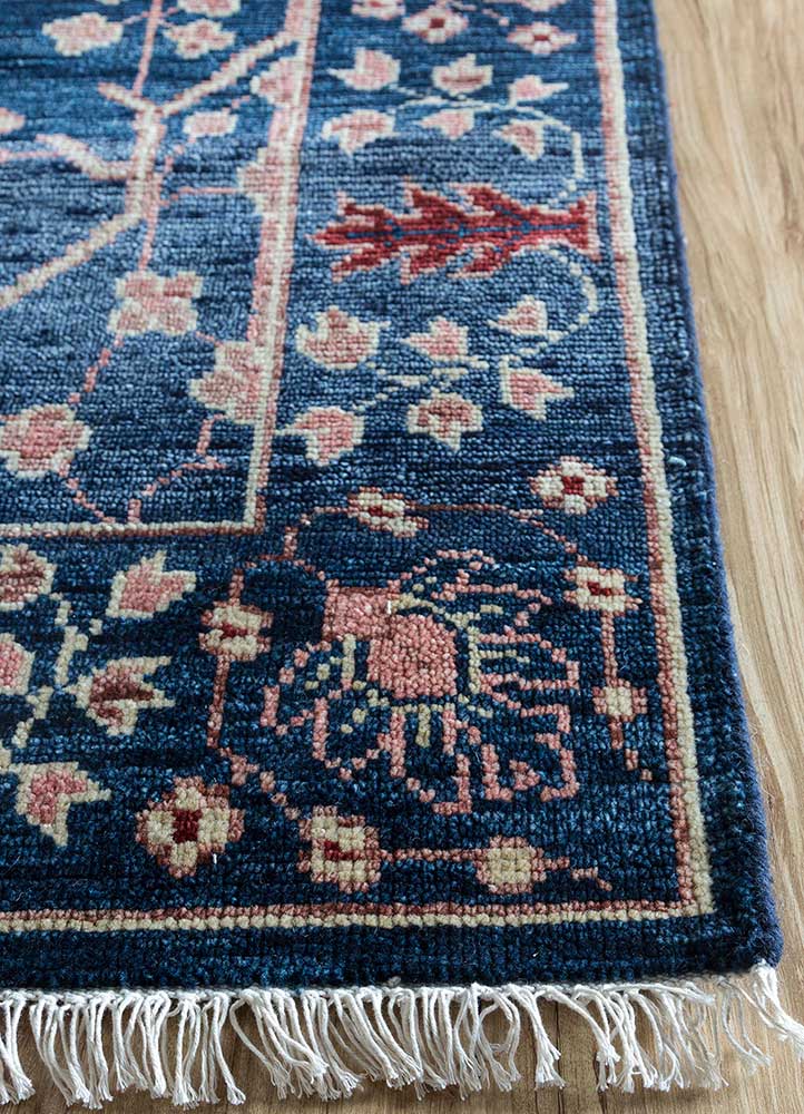 Savana Traditional Hand Knotted Carpets