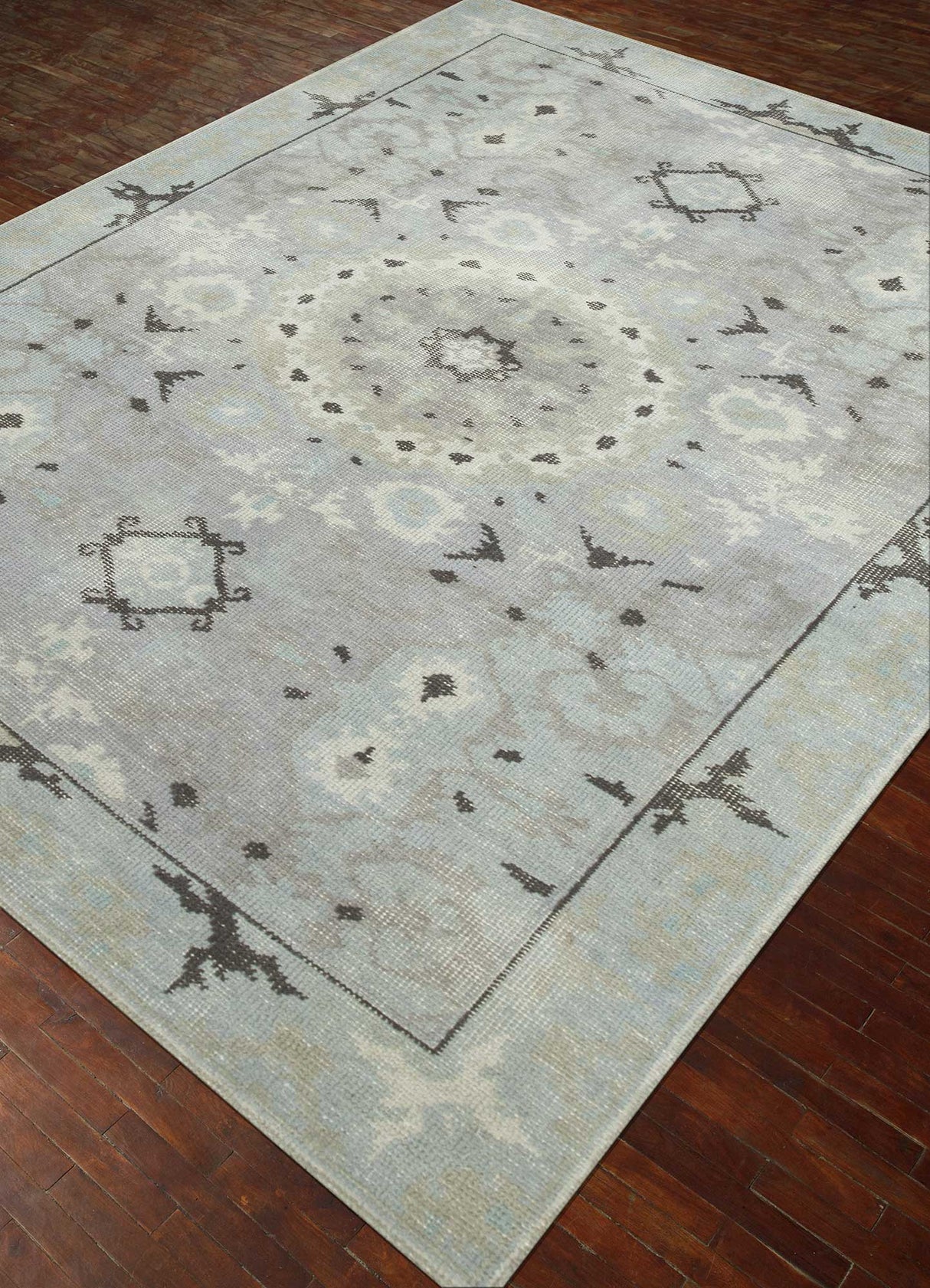 Erbe Hand knotted Wool Rugs