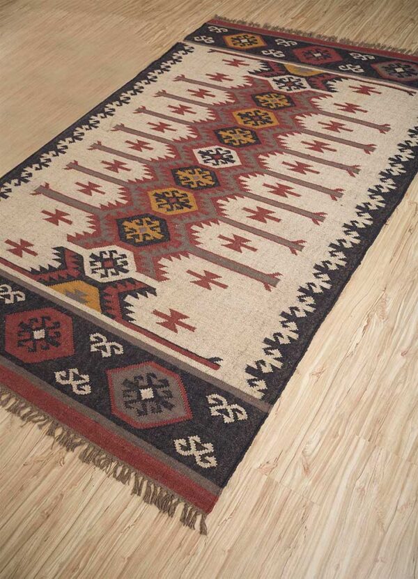 Hand Braided Wool Jute Kilim Rug