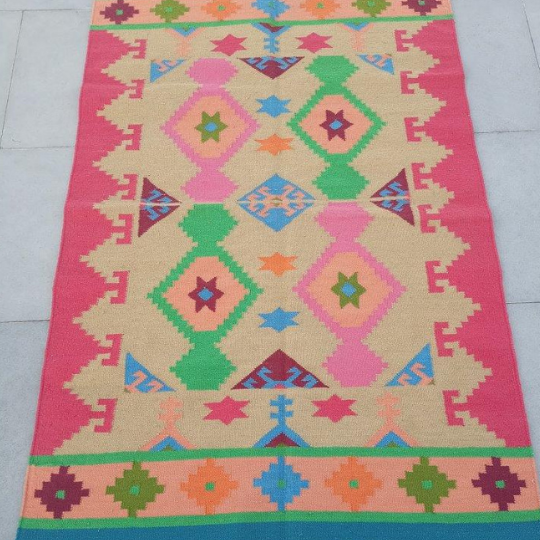 Dhurrie Rugs Green And Pink Cotton Wool Rug