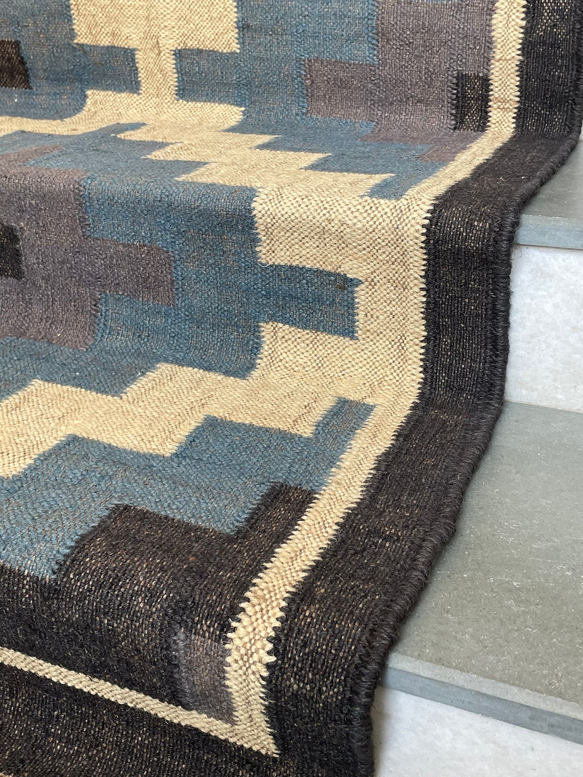 Traditional Kilim Stair Runner – Boho Floor Art