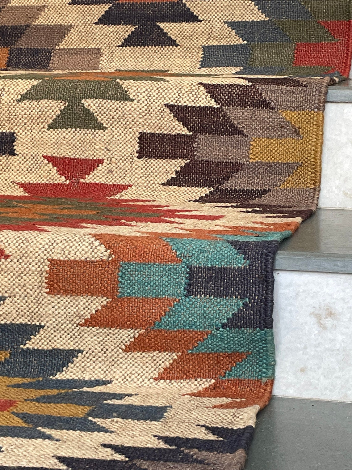 Natural Kilim Jute Stair Runner – Textured Elegance