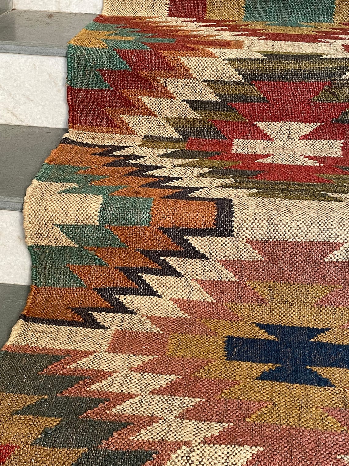Rustic Kilim Jute Stair Runner – Heritage Craft