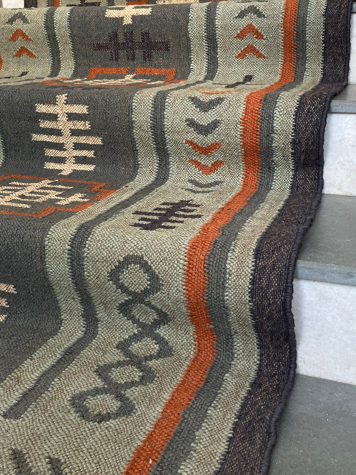 Luxury Wool Patterned Stair Runner – Refined Look