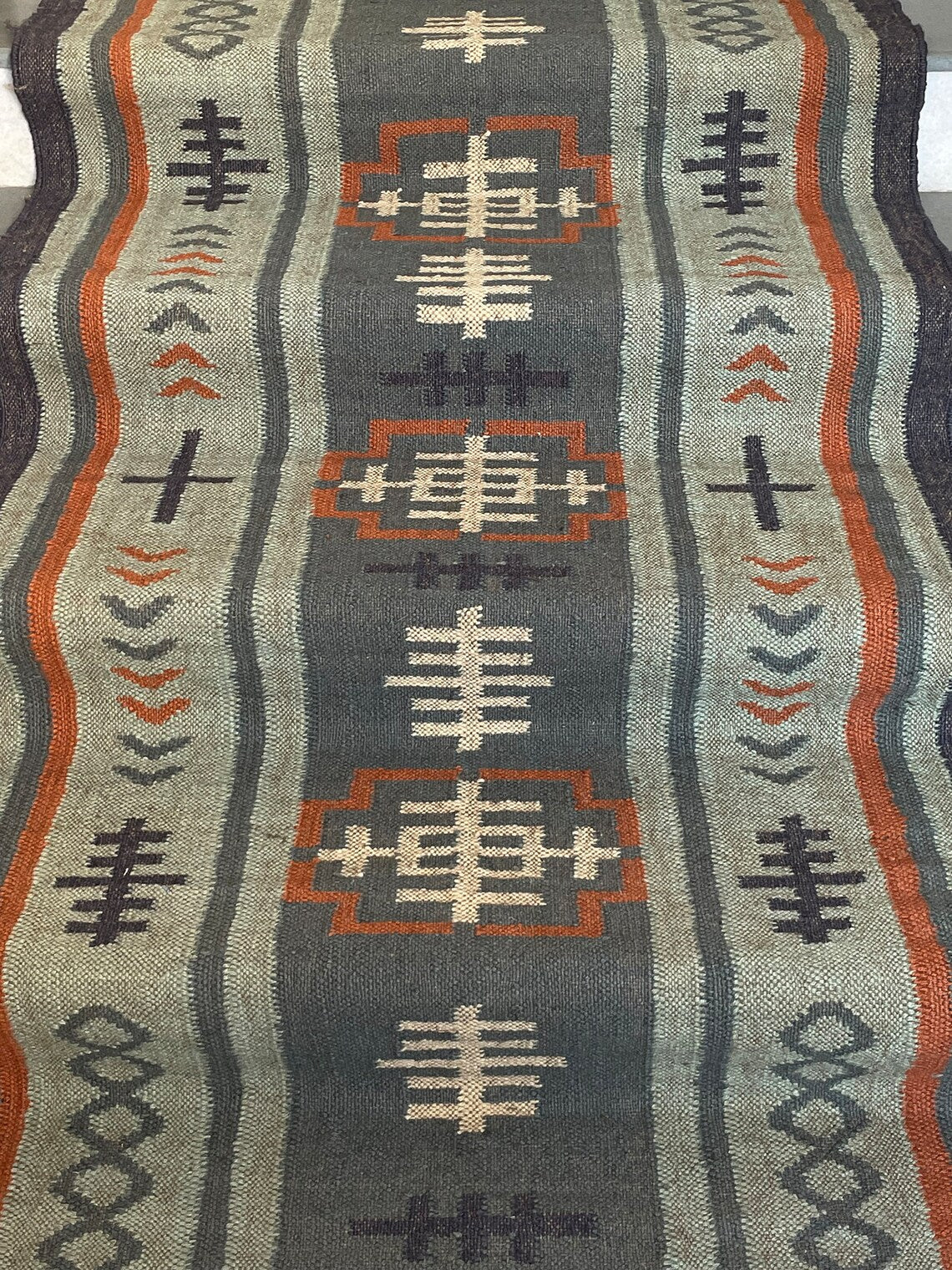 Luxury Wool Patterned Stair Runner – Refined Look