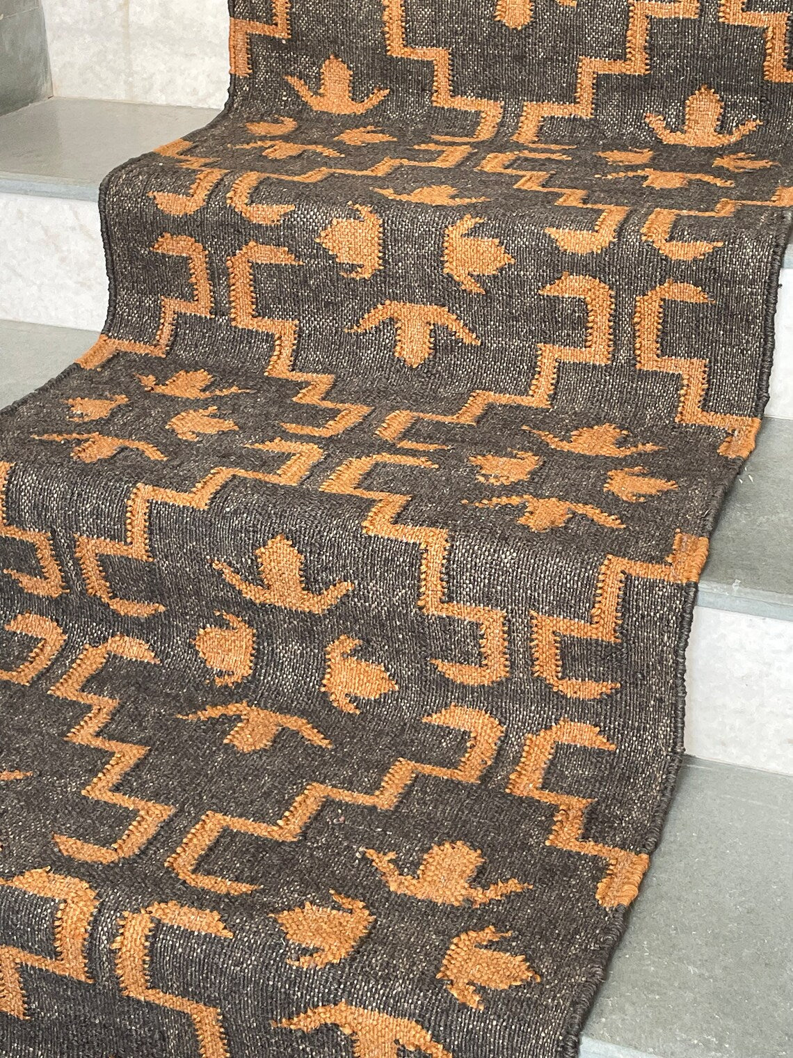 Kilim Style Runner – Perfect for Rustic Staircases