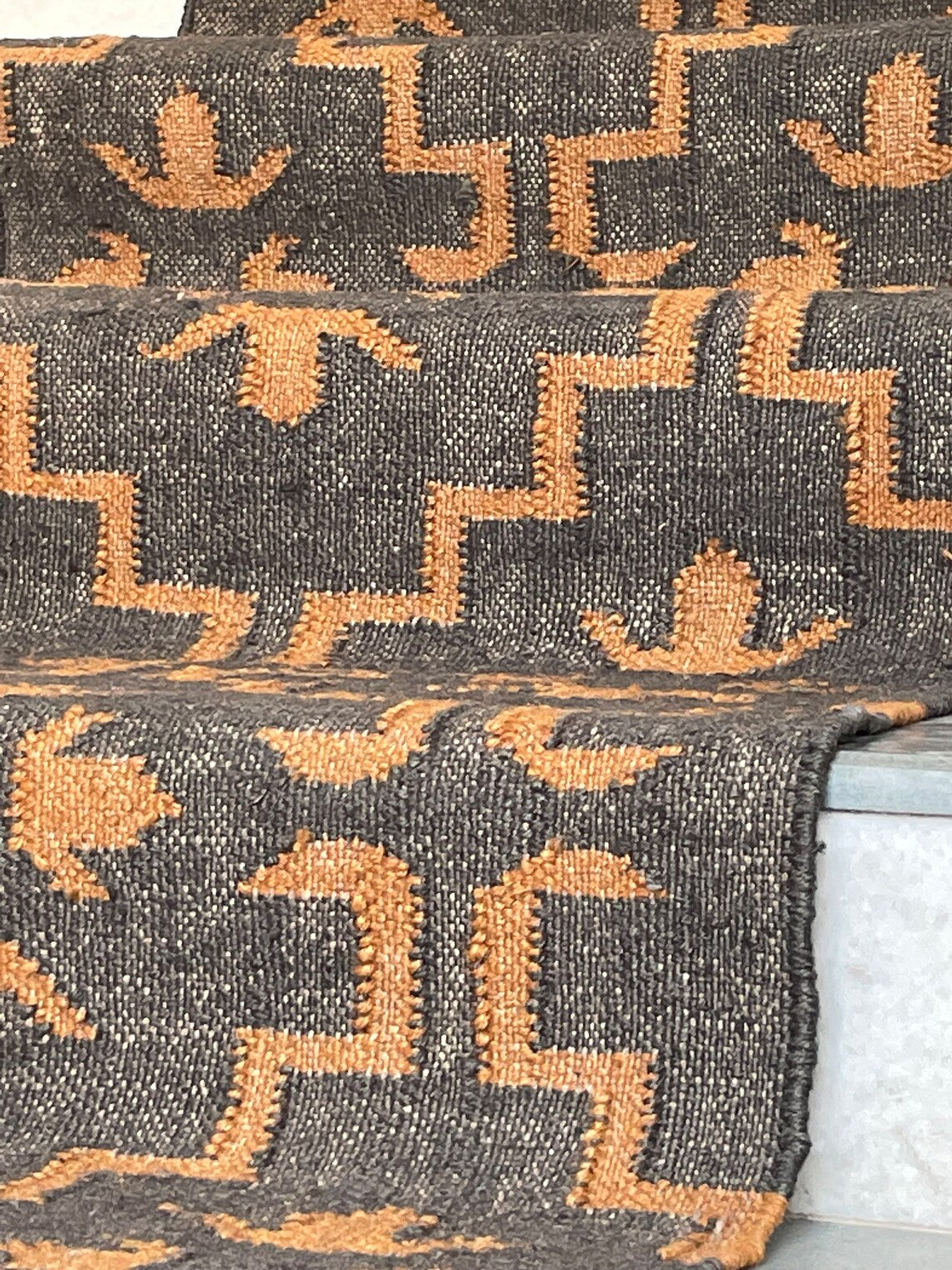 Kilim Style Runner – Perfect for Rustic Staircases