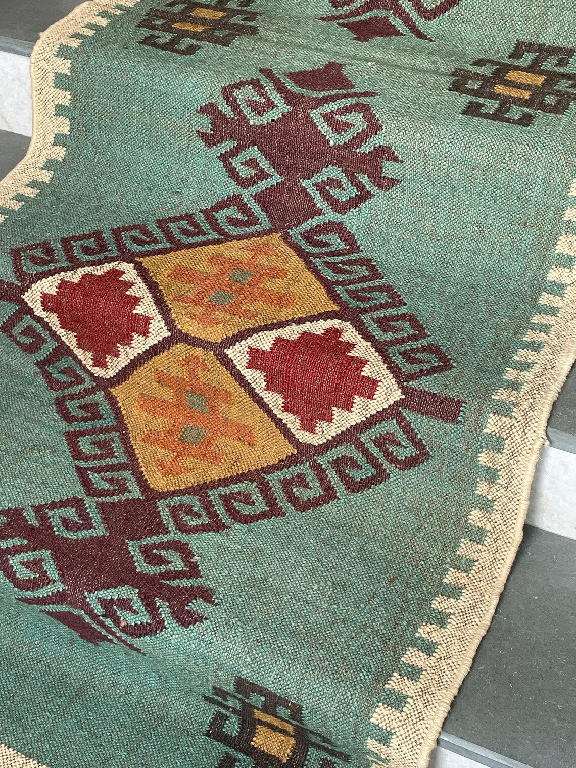 Elegant Luxury Wool Runner – Perfect for Hallways & Stairs