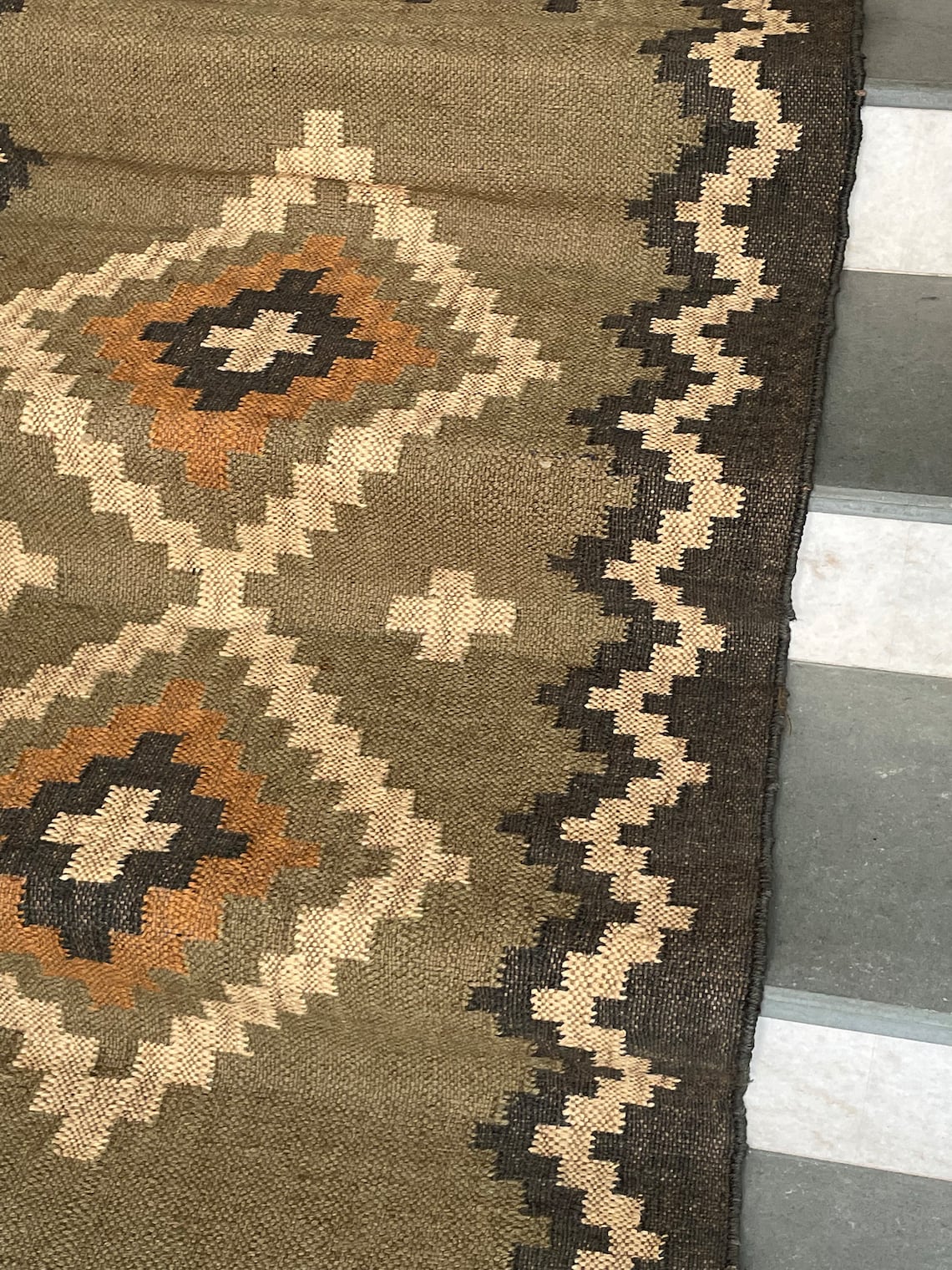 Wool & Jute Blend Stair Runner – Textured Appeal