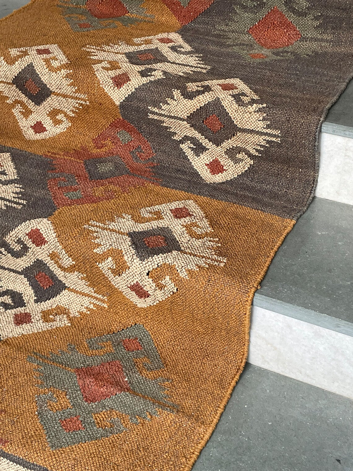 Contemporary Luxury Wool Stair Runner – Grey Tones