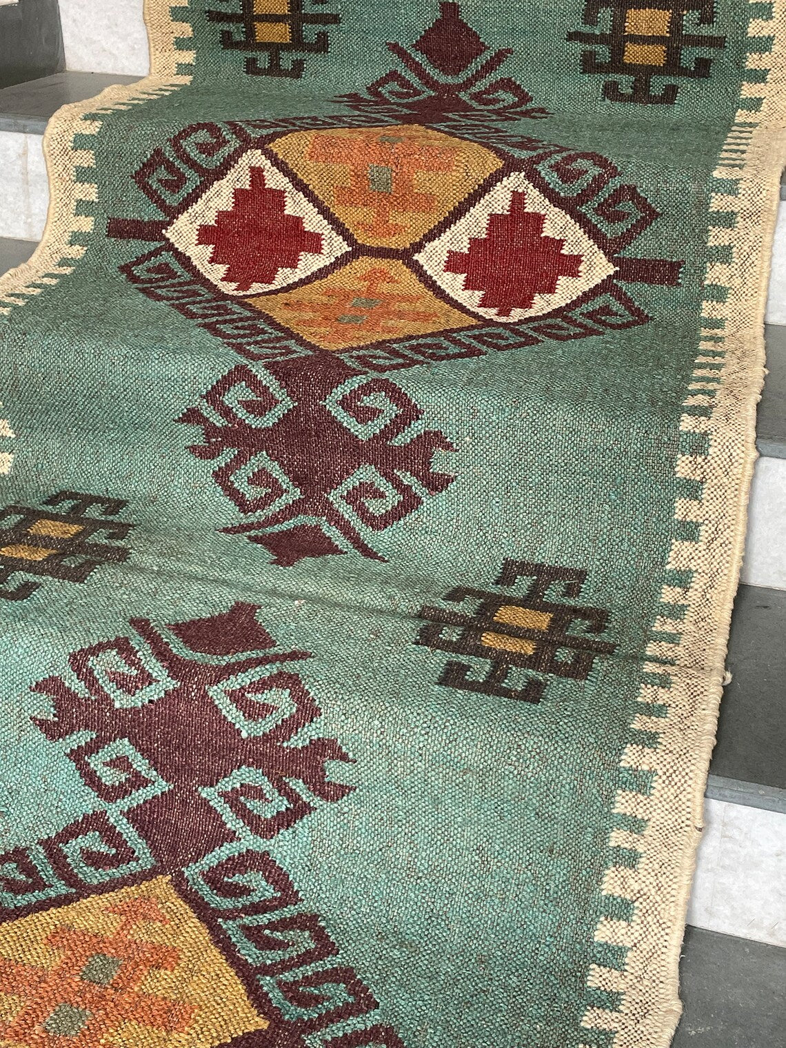 Elegant Luxury Wool Runner – Perfect for Hallways & Stairs